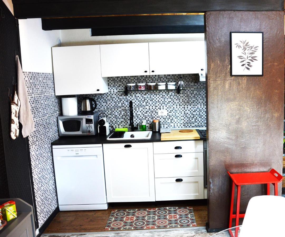 La Petite Maison De Claire Cuneo Kültér fotó