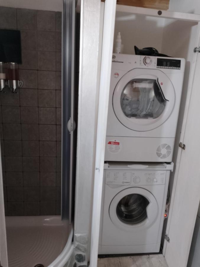 La Petite Maison De Claire Cuneo Kültér fotó